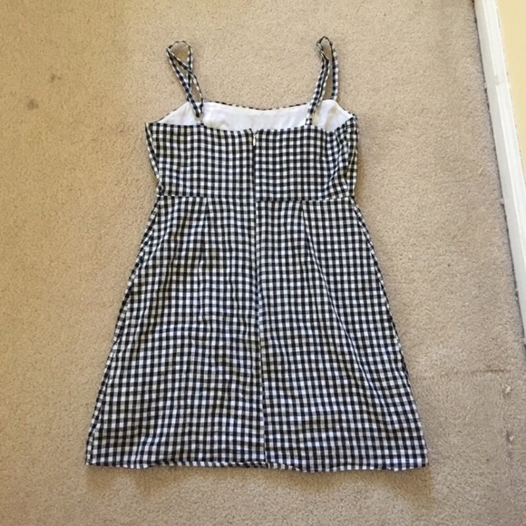 Brandy Melville Gingham Karla Dress - Picture 5 of 6
